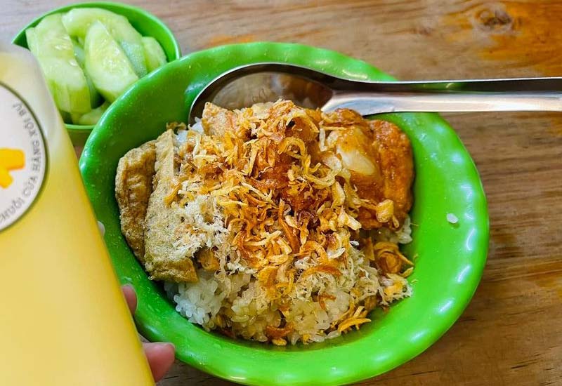 Xôi Bự - Xôi Chim Bồ Câu tại 61 Lò Đúc, Hà Nội