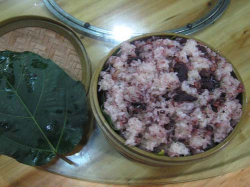 Xôi trám Cao Bằng